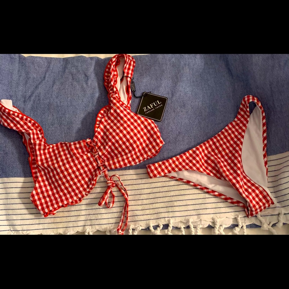 Zaful lace up bikini red/white check